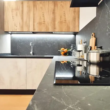 Apartment Citylife Near Milan's Thermal Baths And Metro